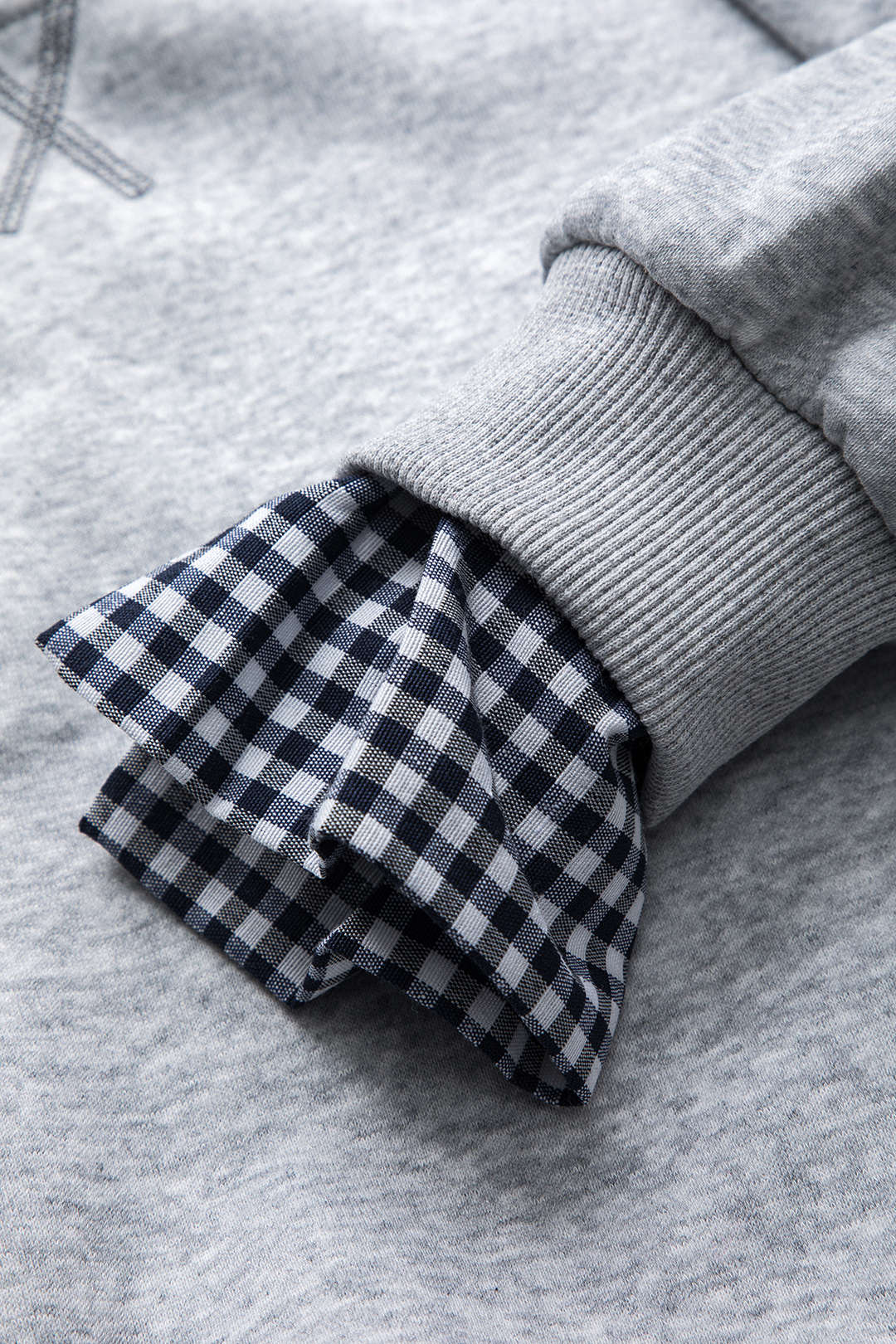 Elsa | Zweiteiliges Sweat-Set mit karierten Details