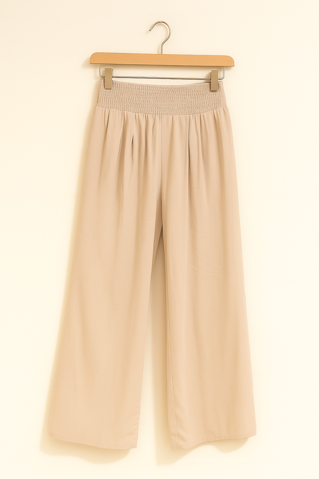 Weite Hose mit elastischem Bund