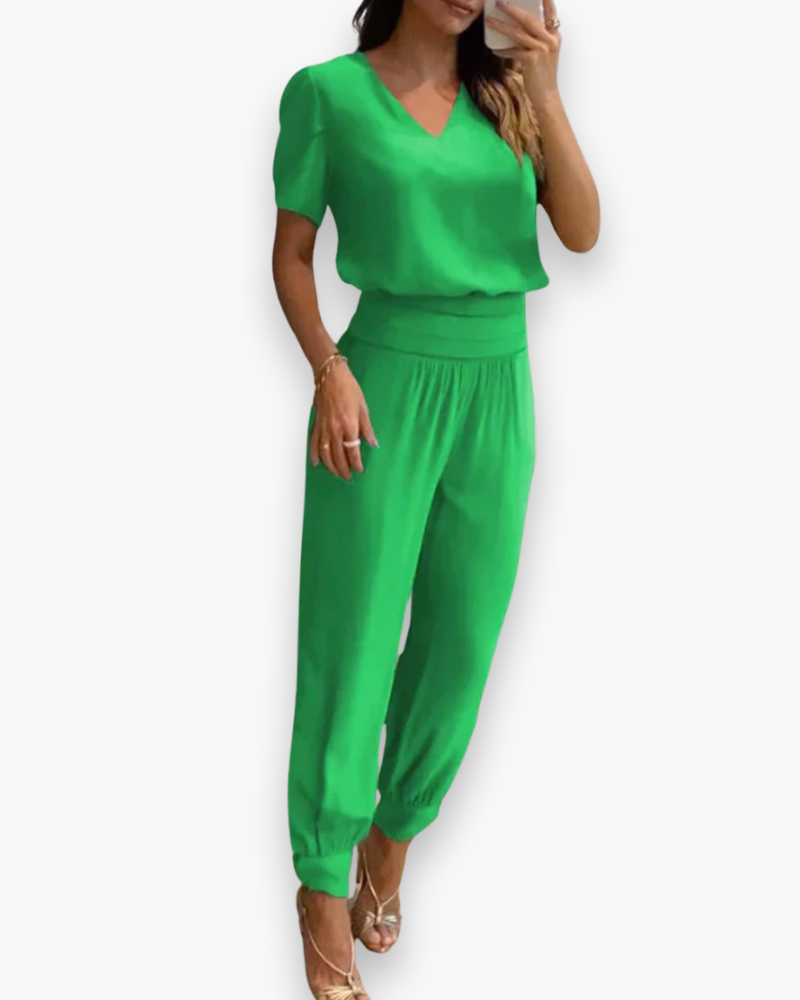 Schicker taillierter Jumpsuit