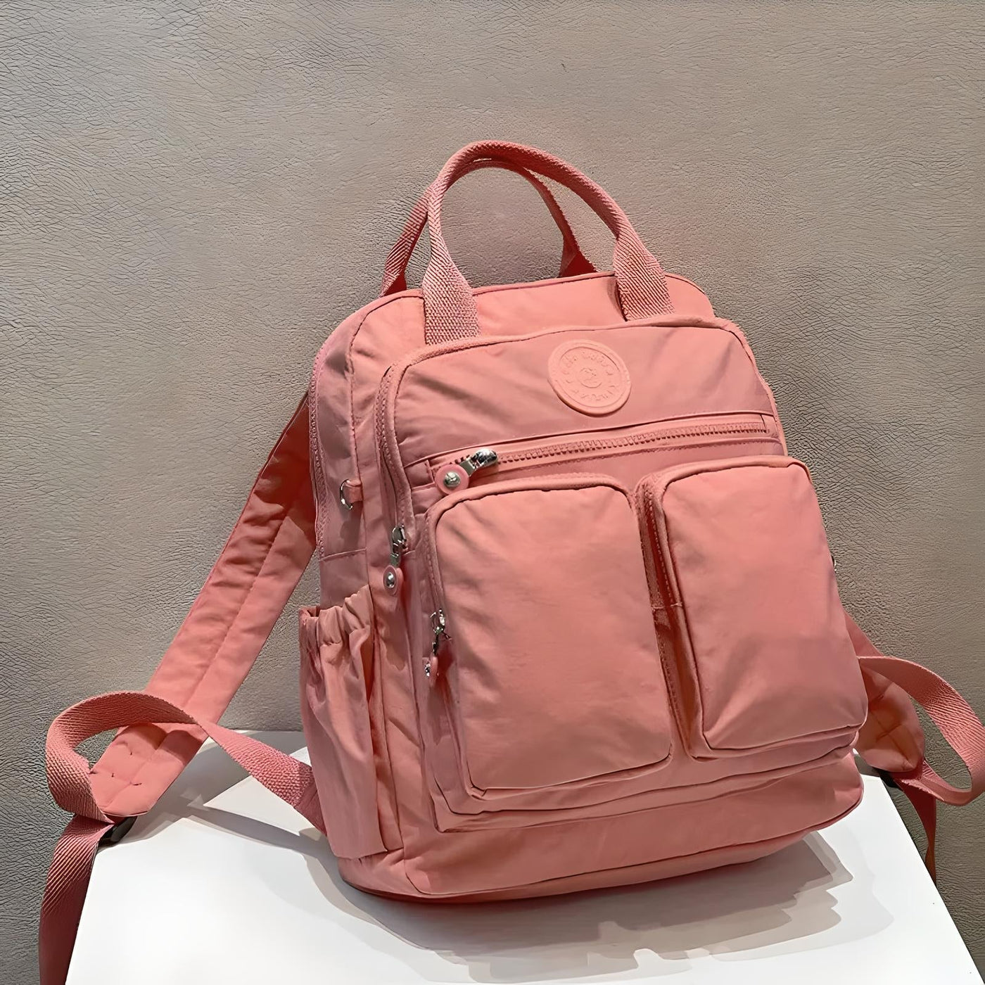 Gepolsterter Damen Rucksack Mit Seitentaschen | Mit Reißverschluss