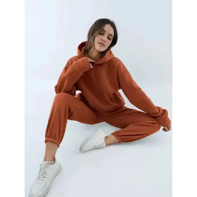 Zweiteiliges Trainingsset In Übergröße Für Damen | Lässig