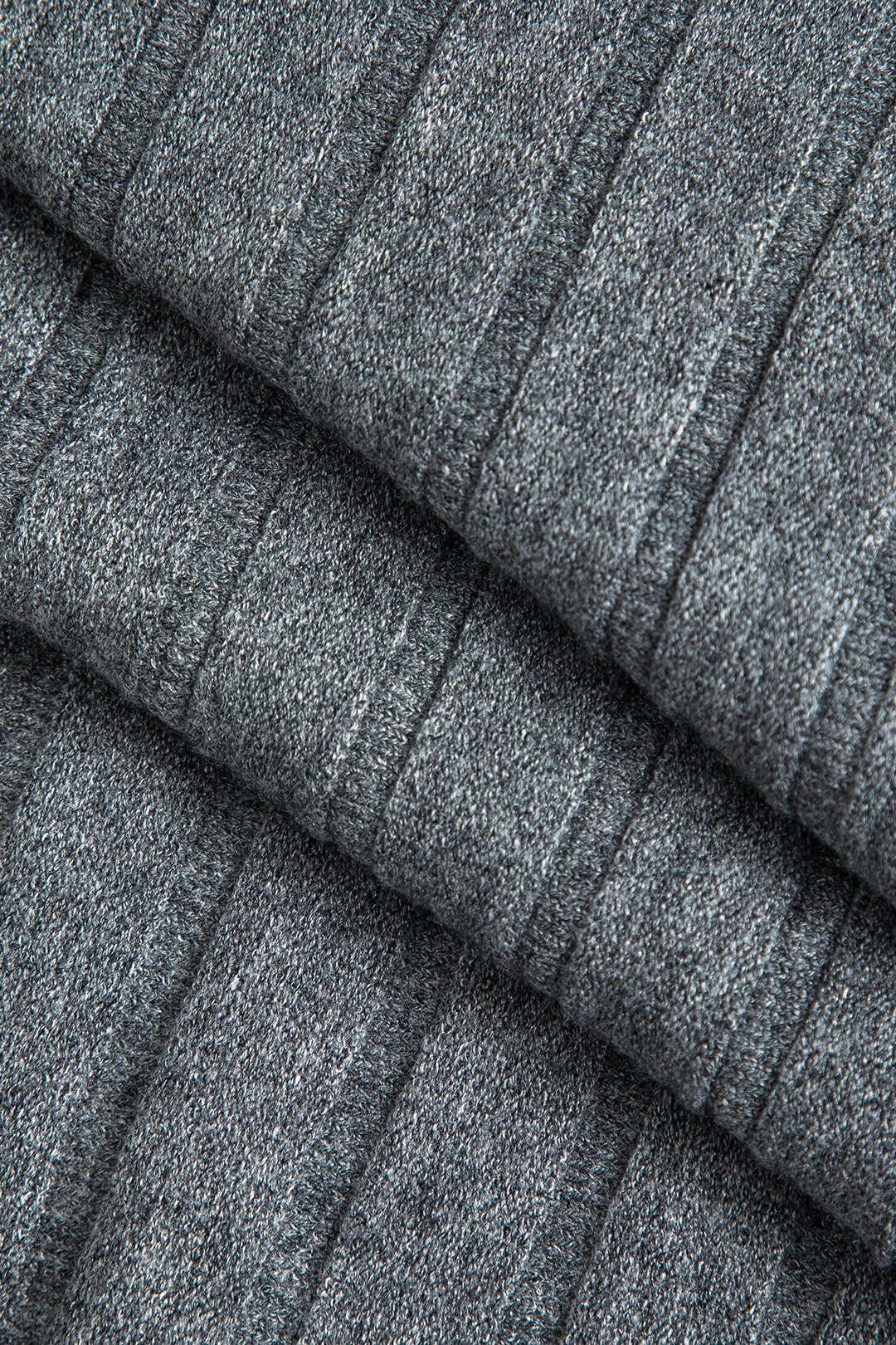 Gerlinde | Weit schwingender Strick-Midirock mit Plissee-Falten und elastischem Bund