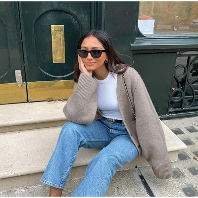 Elma | Klassische gestrickte Damenstrickjacke