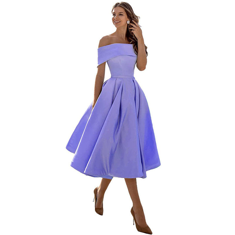 Elegantes schulterfreies Abendkleid
