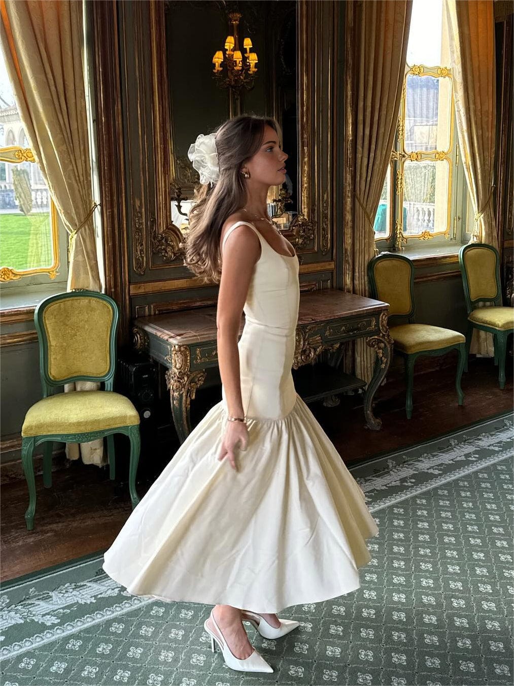 Evelyn | Elegantes Rüschen-Maxikleid für stilvolle Anlässe