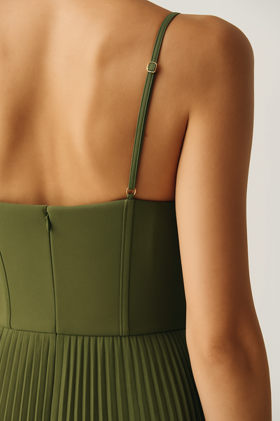 Olivia Kleid mit offenem Rücken | Grün