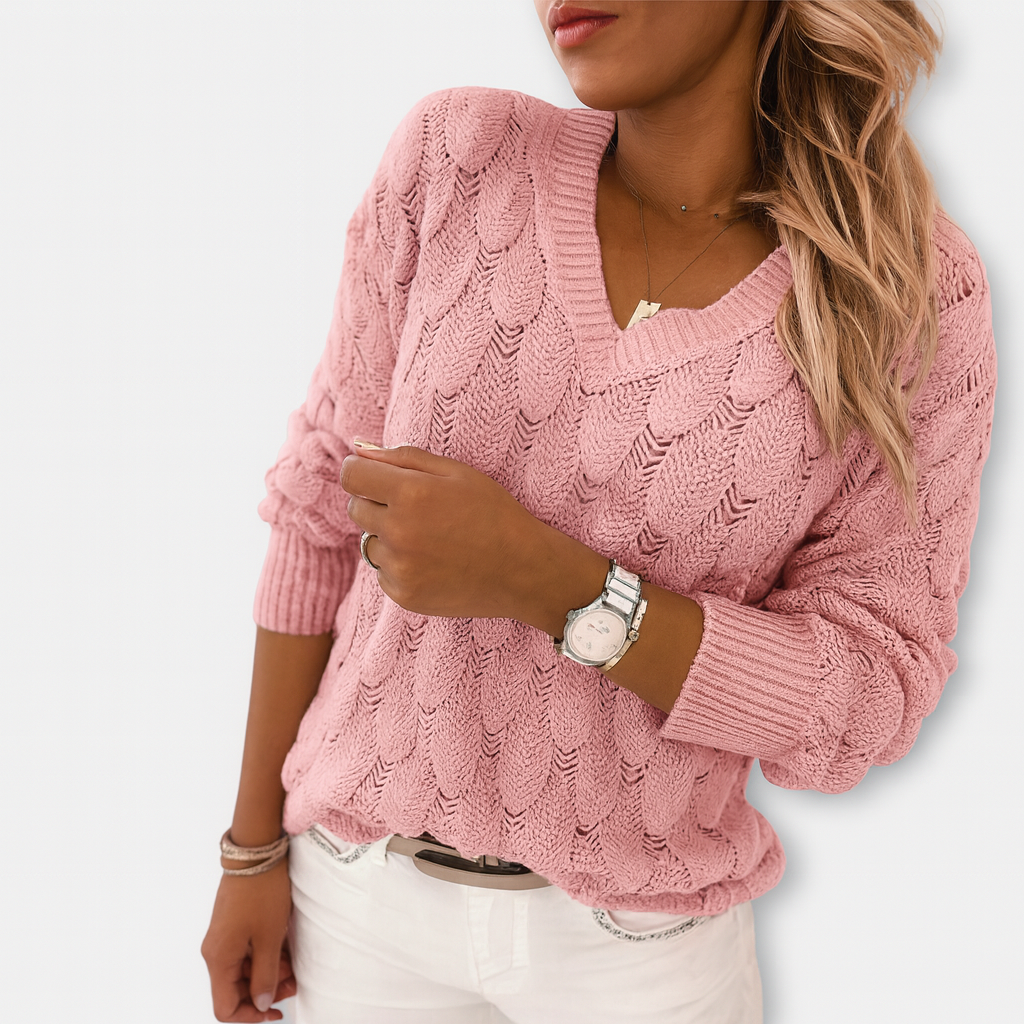 Hellgrauer Strickpullover mit Struktur – Mühelos gemütlicher Look