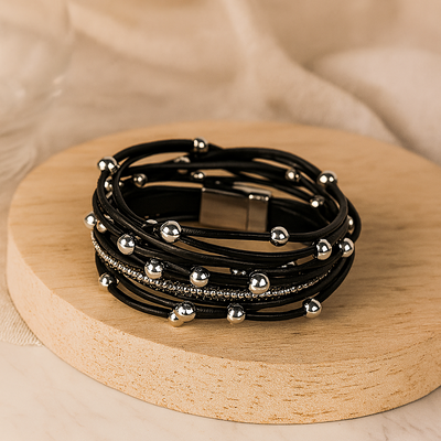 Mehrlagiges Lederarmband für Damen – Roségold mit Perlen und Kristall-Akzenten