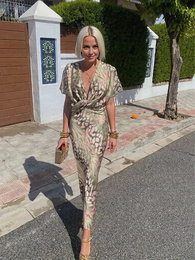 Verdrehter V-Ausschnitt Hochzeitsgastkleid