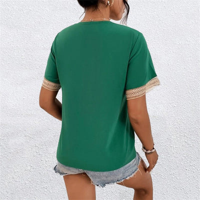 Damen-T-Shirt mit V-Ausschnitt – reguläre Passform und vielseitiger Stil