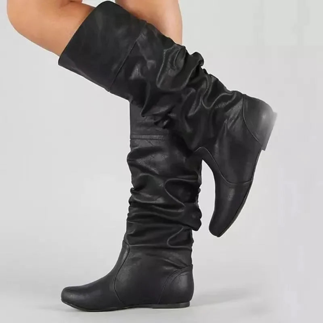 Hohe Winterstiefel mit elegantem Design