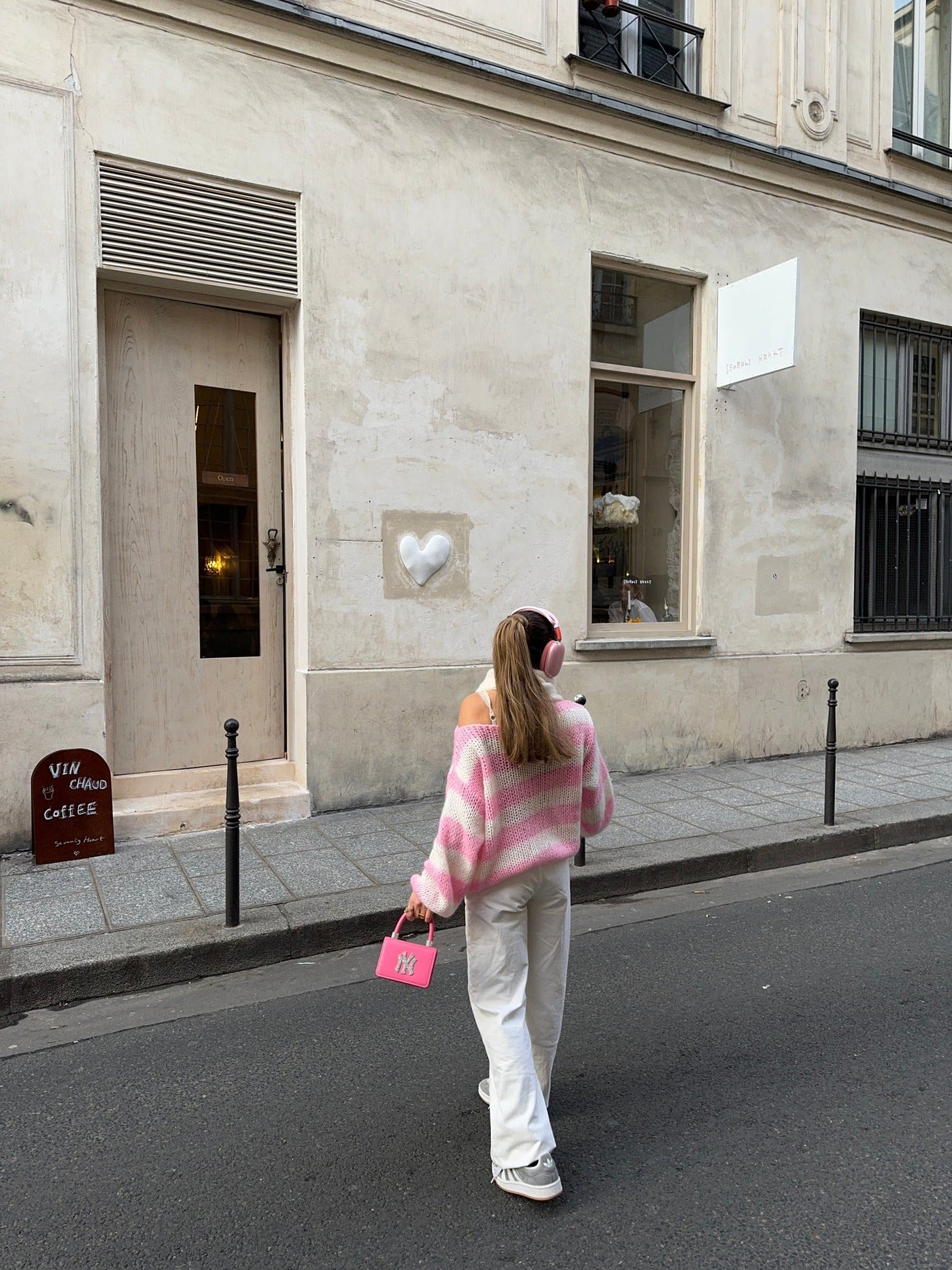 Gestreifter Strickpullover