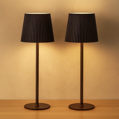 Lumora | Wiederaufladbare LED-Schreibtisch- und Nachttischlampe