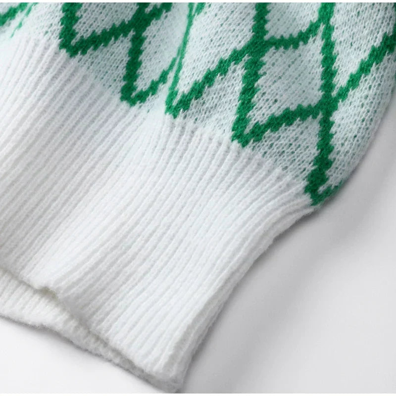 Amely - Gemusterter Pullover mit Ballonärmeln