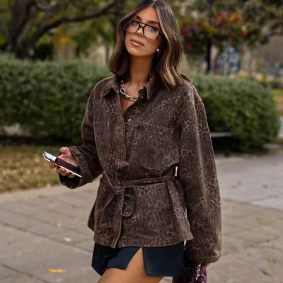 Elsie - Jeansjacke mit Leopardenmuster