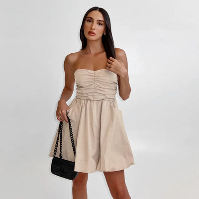 Izabel - Trägerloses Minikleid mit Taschen