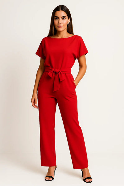 Schicker Jumpsuit mit Gürtel