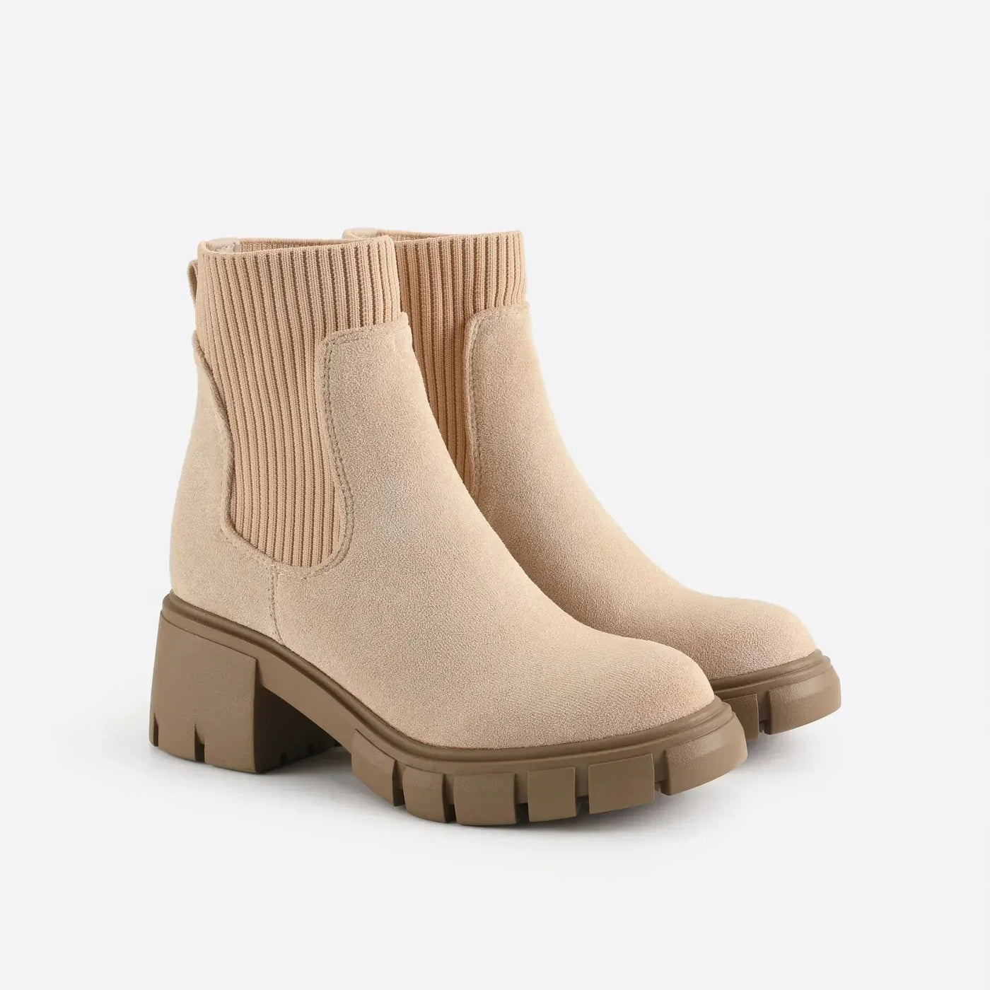 - Chelsea Boots