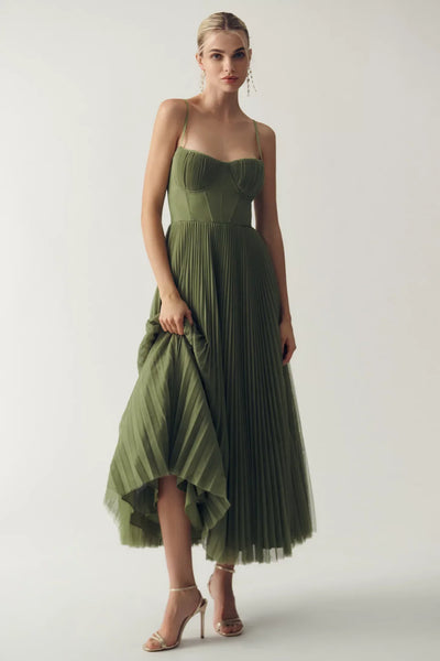 Olivia Kleid mit offenem Rücken | Grün
