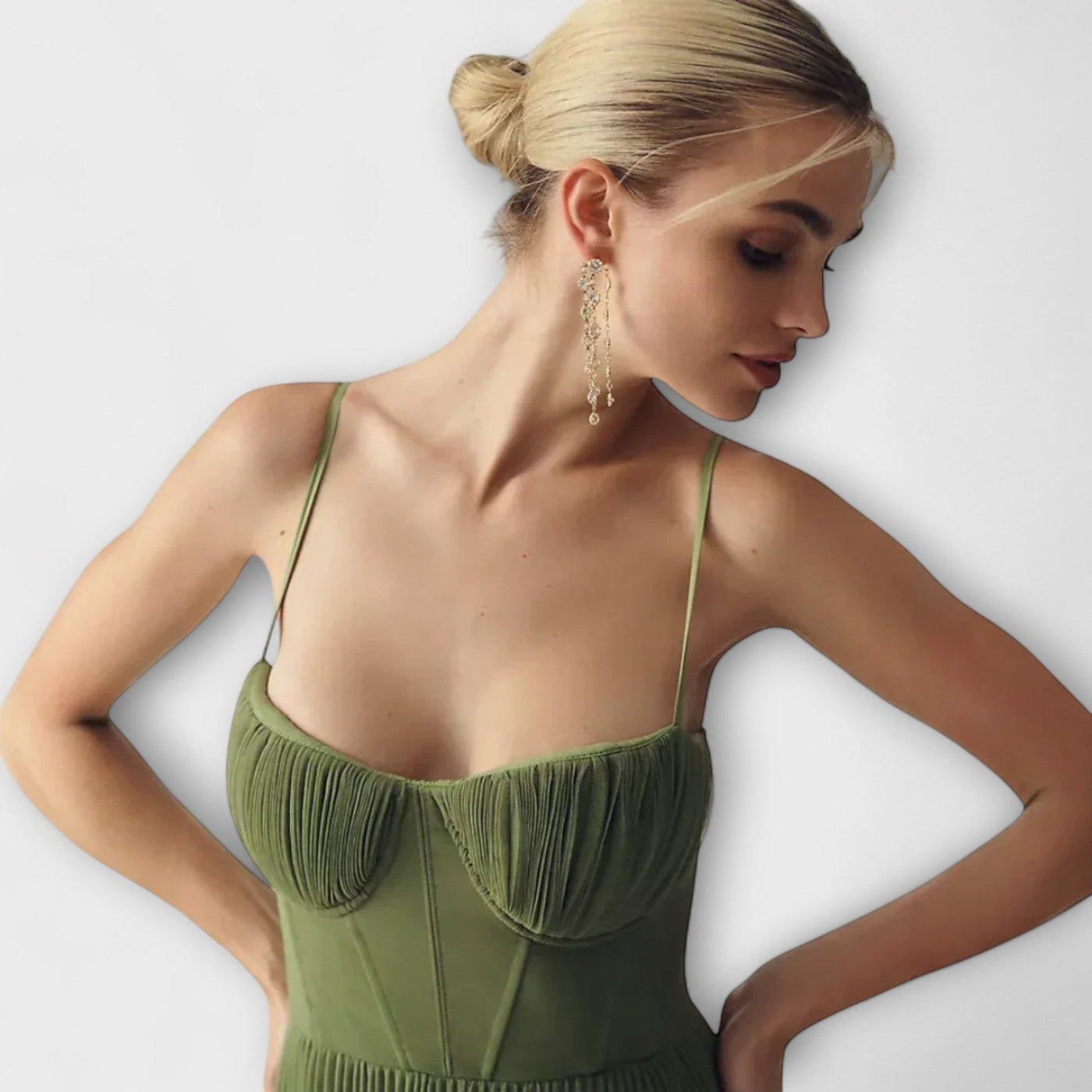 Lucrezia - Elegantes und Charmantes Kleid