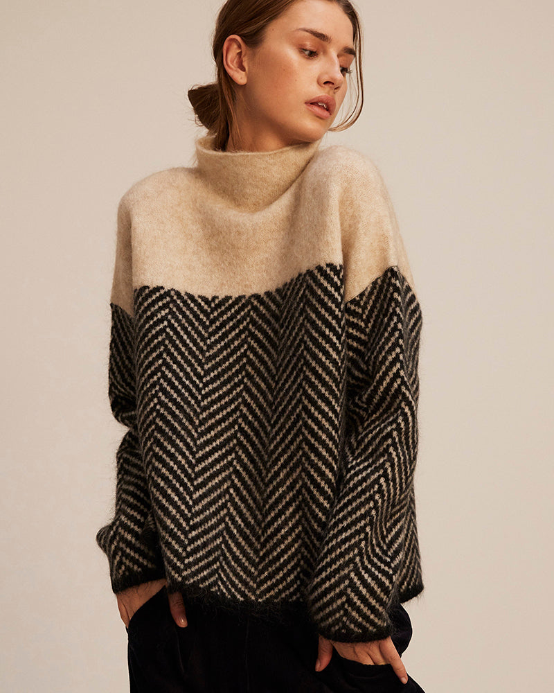 - Pullover With High Collar And Herringbone Pattern